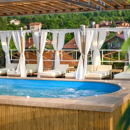 Отель 103 Degrees & Сапарева-Баня