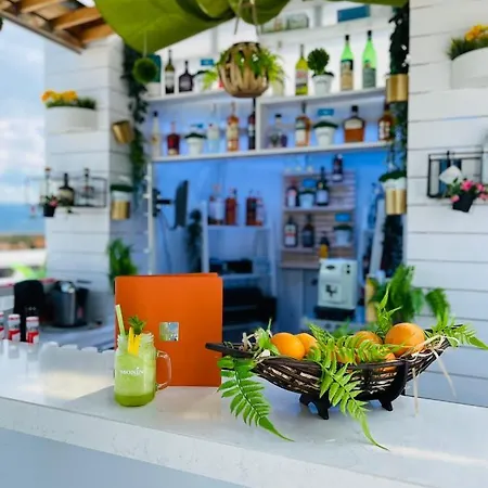 103 Degrees & Saparewa Banja