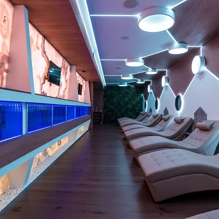 Отель 103 Degrees & Сапарева-Баня