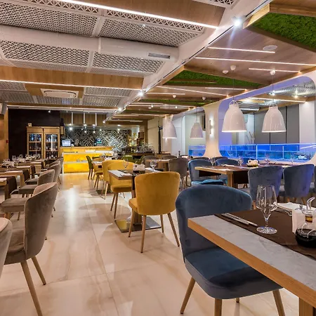 Отель 103 Degrees & Сапарева-Баня