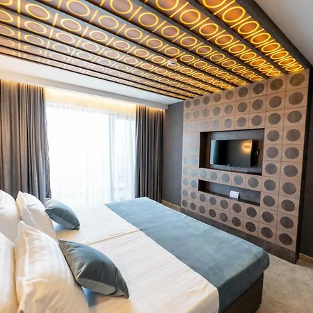 103 Degrees & Отель Сапарева-Баня