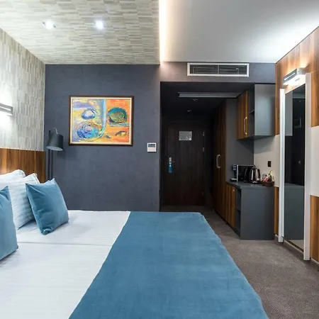 103 Degrees & Отель Сапарева-Баня